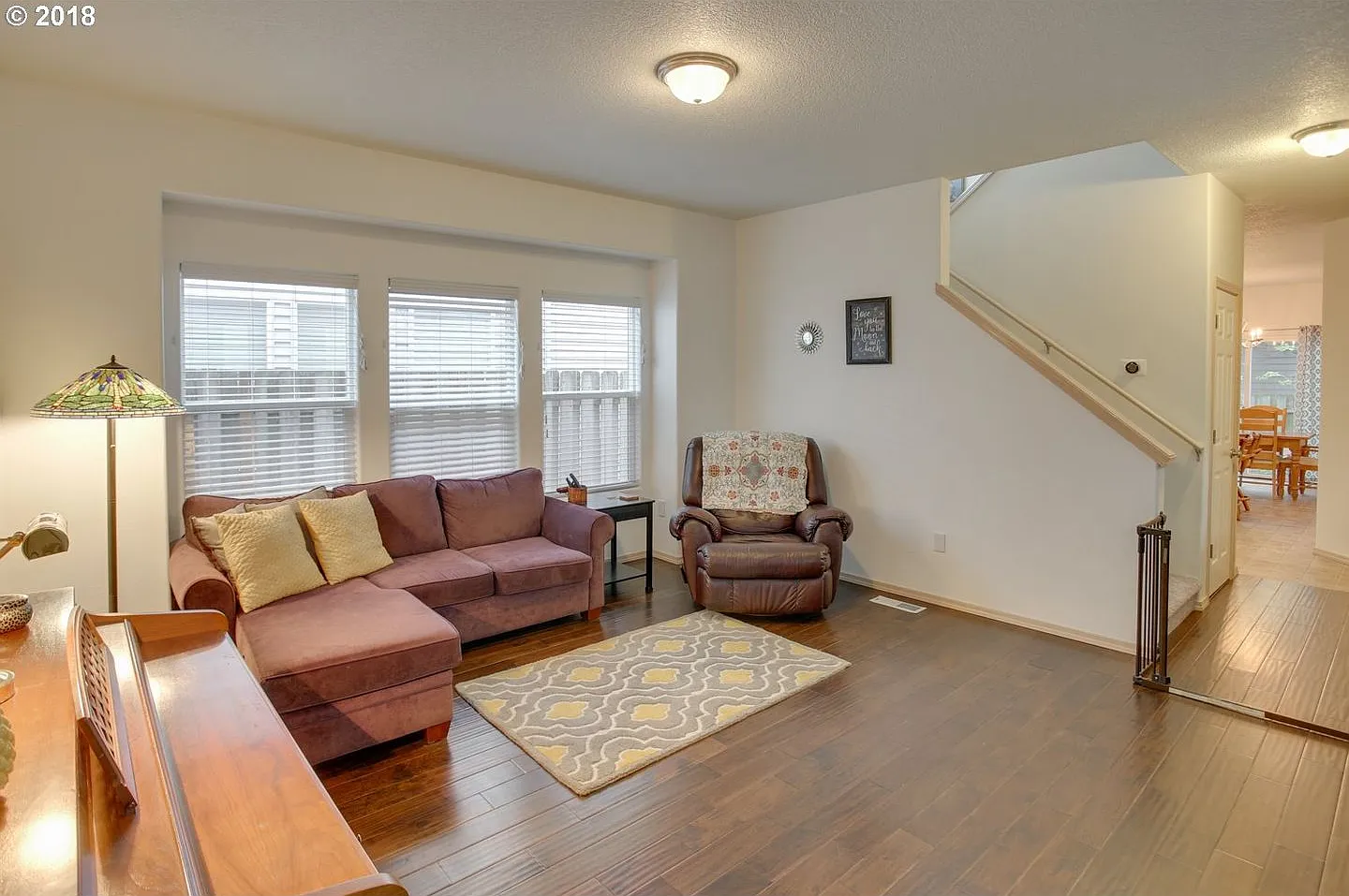 Charming North Portland 3 Bed 2.5 Bath Kenton Neighborhood House ~ Garage, A/C & Washer & Dryer! — Photo 3
