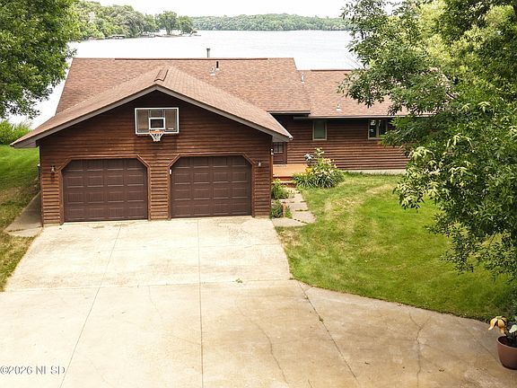 2nd image of 2694 Chilson Point Dr