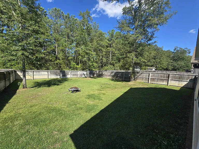 304 Jasmine Cir — Photo 29