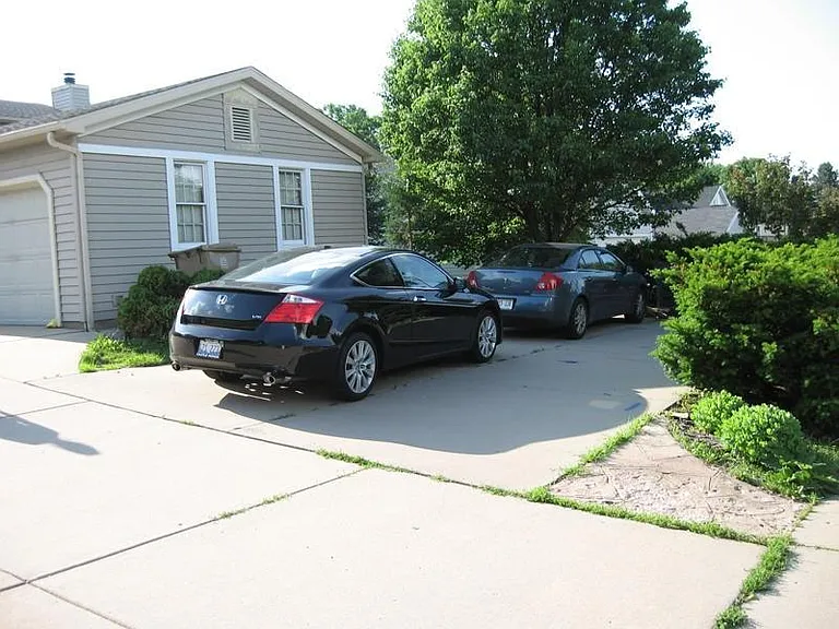 1116 N Gammon Rd — Photo 2