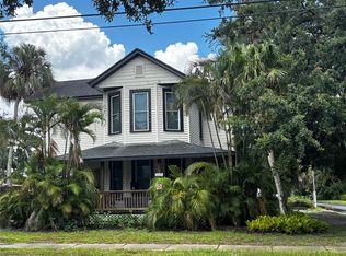 1117 4th St W, Palmetto, FL 34221