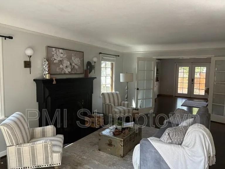 7407 SE 30th Ave — Photo 2