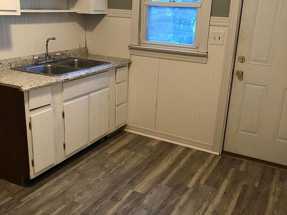 D4684E40-5FED-403F-8B35-DCFB5C8FEC41