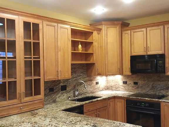 5th image of 1412 Ashbury Dr