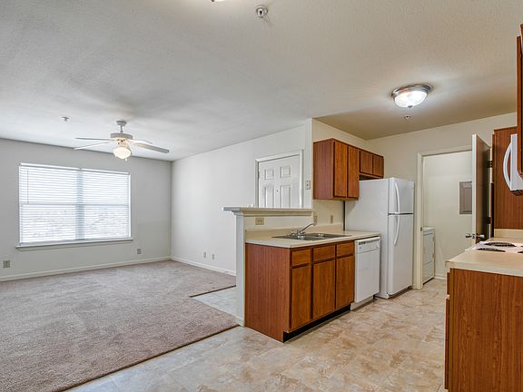 5th image of 1605 Cornerstone Ct #50e14cd5e
