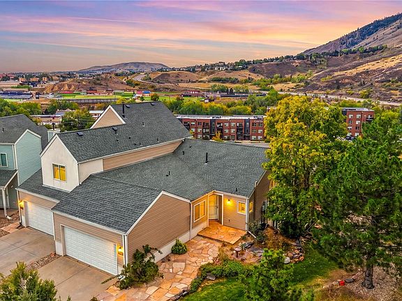 2nd image of 551 Canyon View Drive