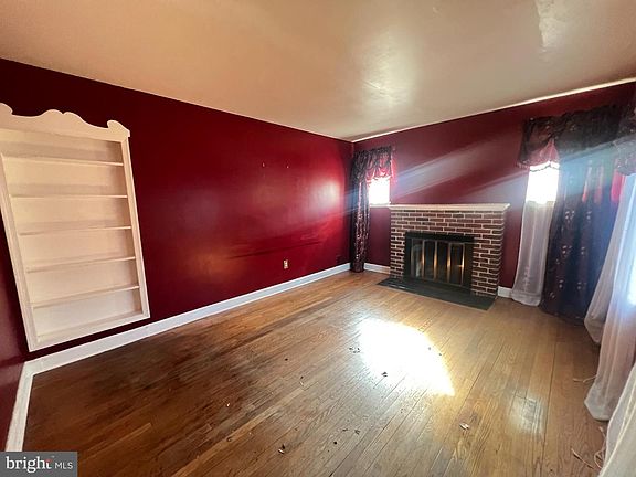 4th image of 3306 Jones Bridge Rd