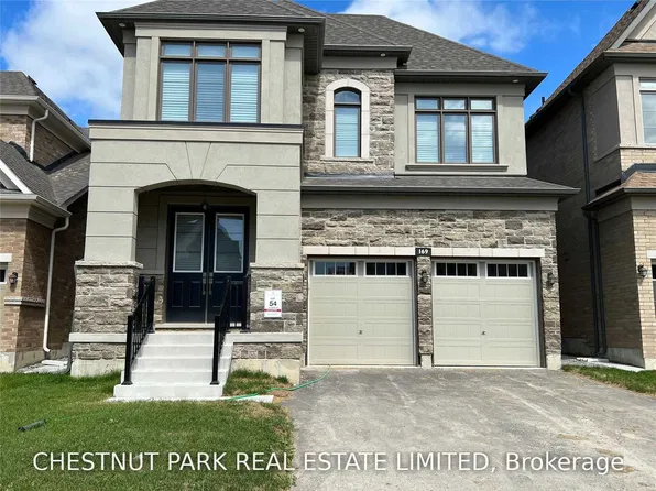 169 Sikura Cir, Aurora, ON L4G 3Z1