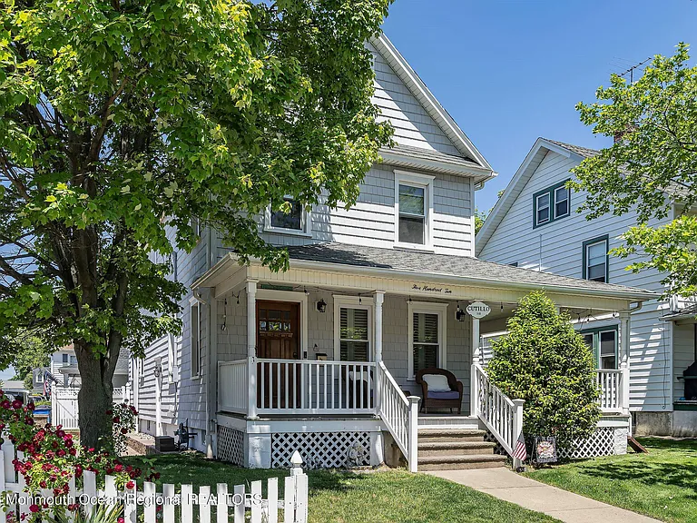 510 Garfield Ave — Photo 1