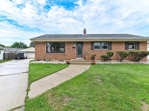8231 W New Jersey AVENUE, Milwaukee, WI 53220