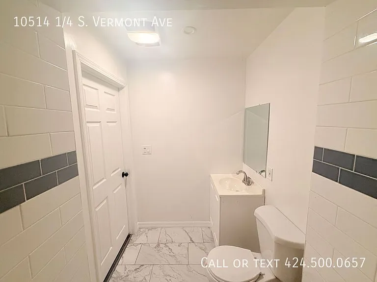 10514 1/4 S Vermont Ave — Photo 9