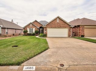 3805 Rockwood Rd, Enid, OK 73703