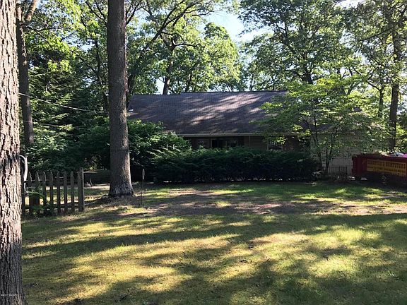 2nd image of 1431 Glen Ave