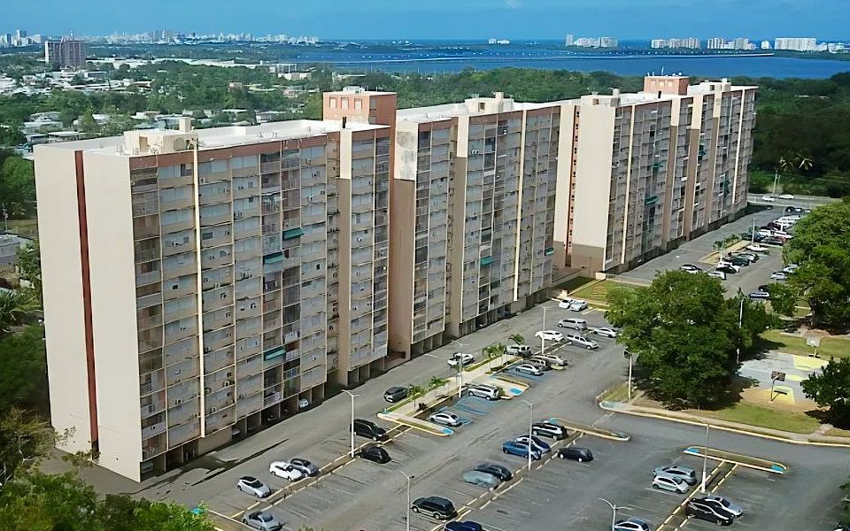 1st image of Cond Torres De Cervantes Apto Torre B Piso #1102
