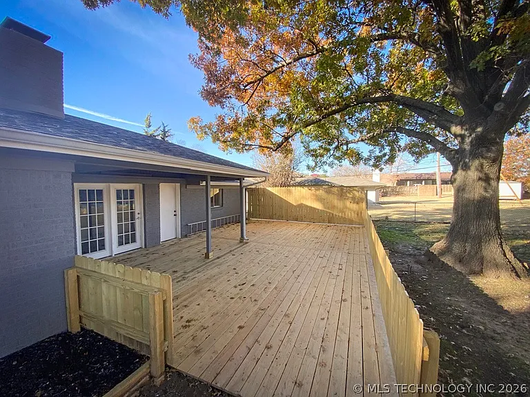 3715 E 51st Pl — Photo 13