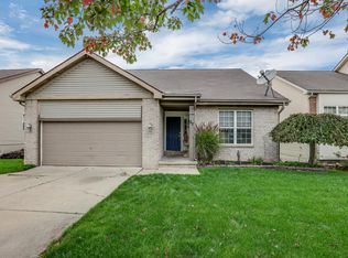 27 Eagle Ridge Rd, Lake Orion, MI 48360