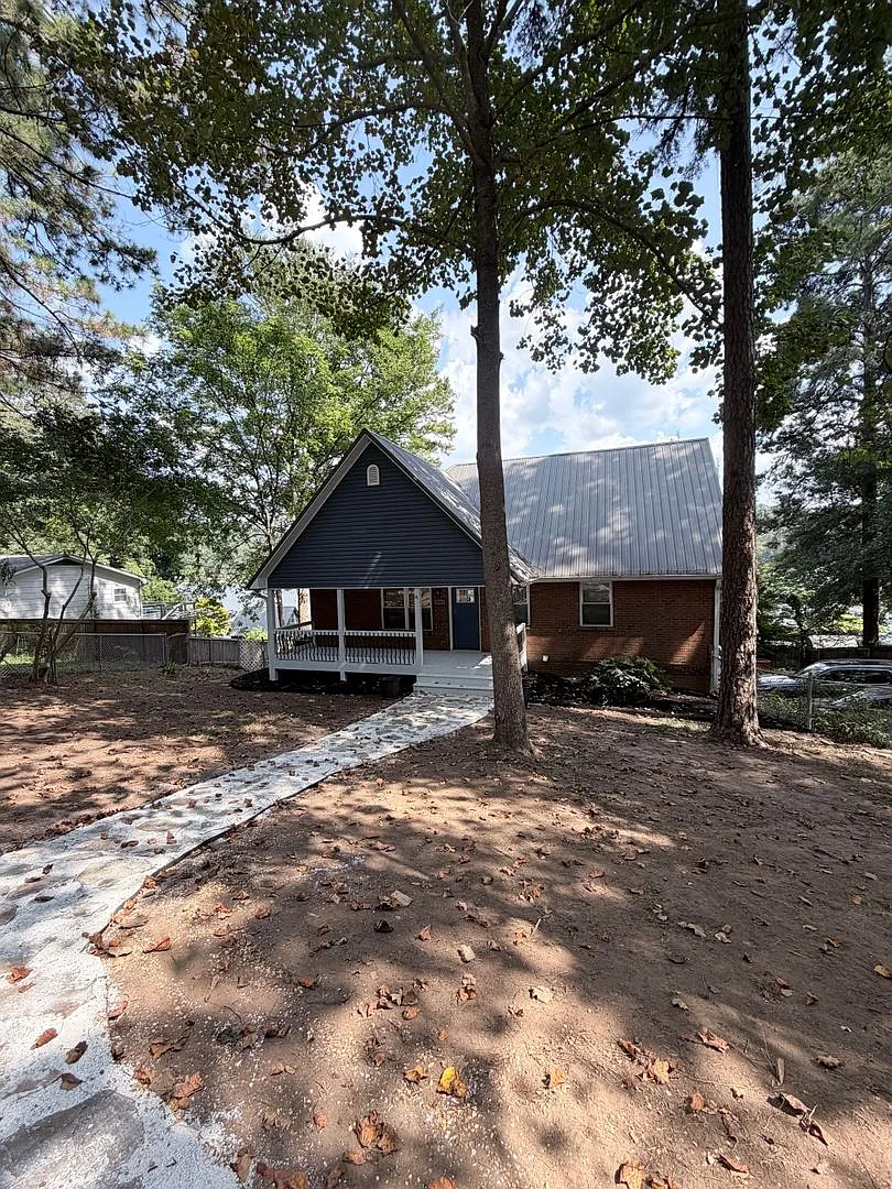 New For Rent in Pinson! — Photo 3