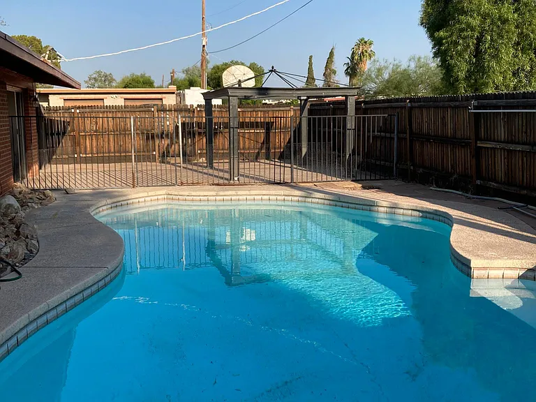 2001 W La Osa Dr — Photo 3