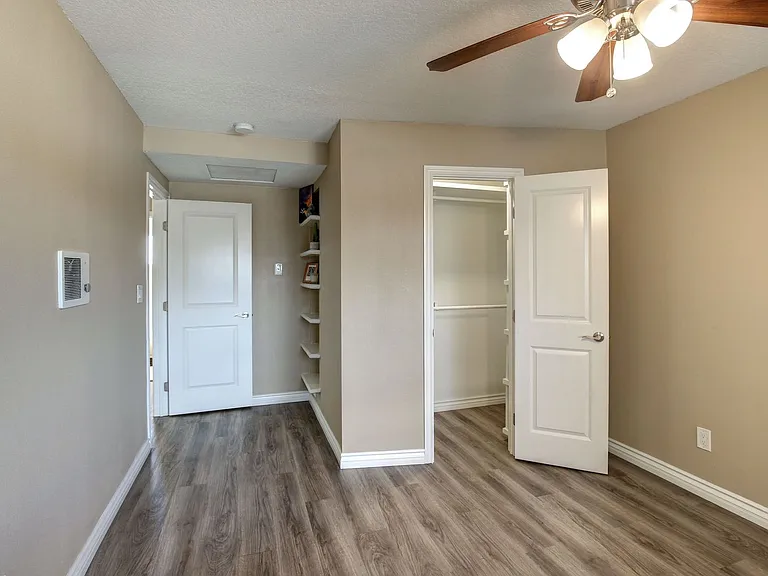 Walnut Grand — Photo 20