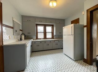 1231 S 54th St, Milwaukee, WI 53214