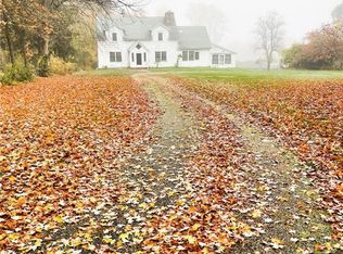 28 Shadow Lake Rd, Ridgefield, CT 06877