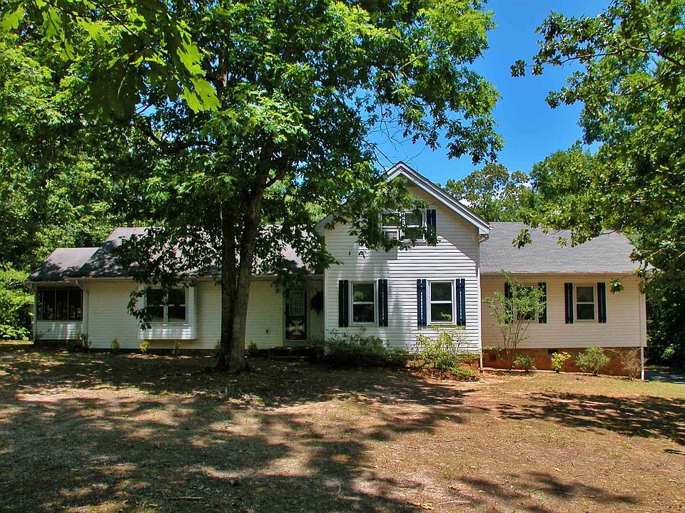 1st image of 245 Bent Oak Dr