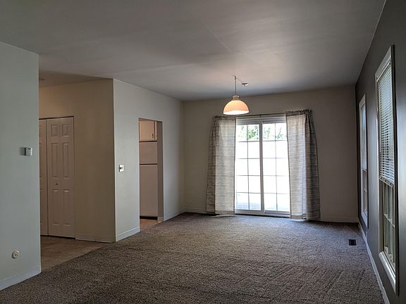 Living / Dining area