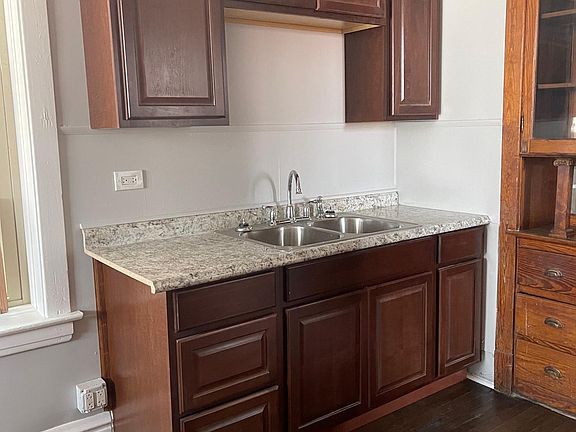 3rd image of 3141 N Central Park Ave Unit 3