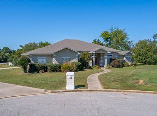 1440 Lakeview Estates Dr, Alma, AR 72921