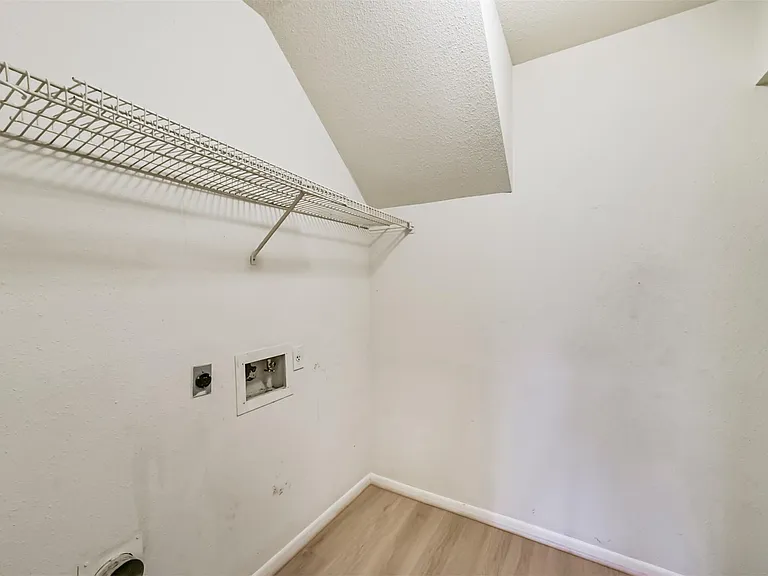 5917 Fairdale Ln #10 — Photo 26