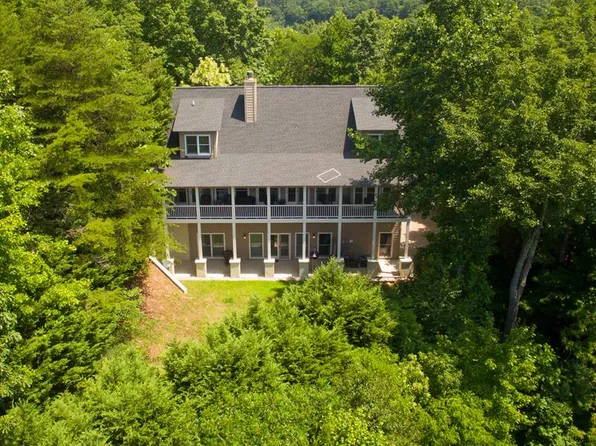 1292 Harris Ridge Rd, Young Harris, GA 30582