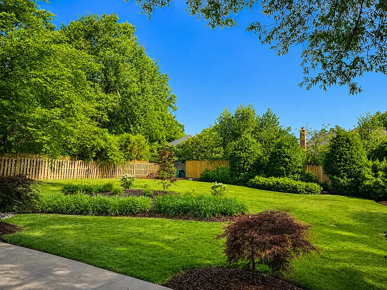 7204 Elizabeth Dr — Photo 22