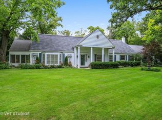 594 Brookside Rd, North Barrington, IL 60010