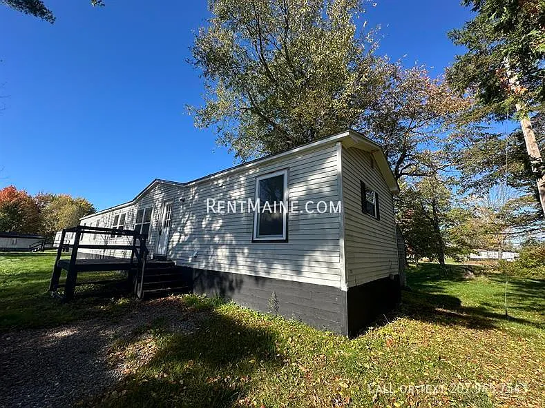 3 bed, 1.5 bath, $1,150 — Photo 1