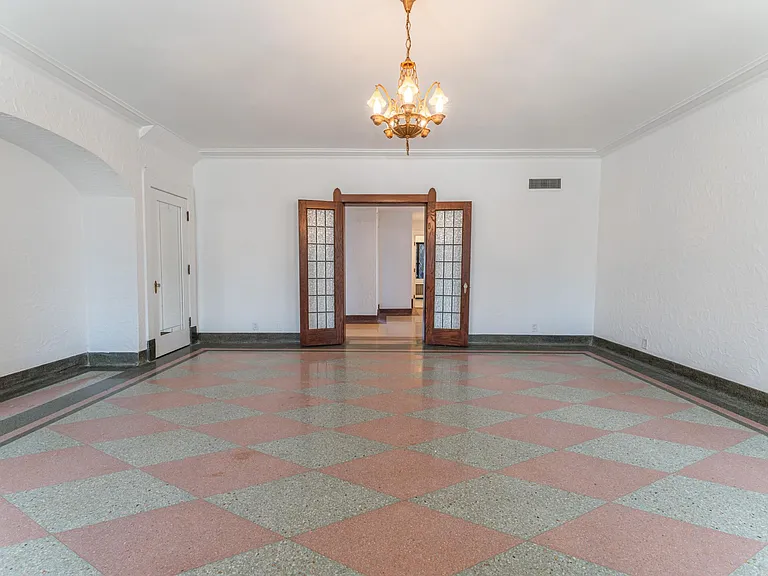 7417 Delmar Blvd #1 — Photo 8