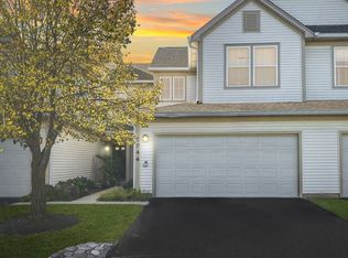 2944 Falling Waters Dr, Lake Villa, IL 60046