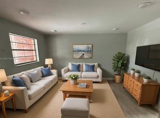 1111 NW 19th Ave APT 204, Miami, FL 33125
