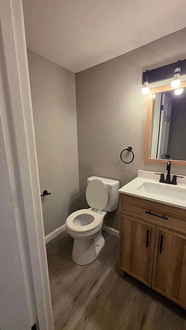 4-Bedroom, 1 Bath Single Family for Rent in Kansas City, MO | 1-Car Garage Parking & Fenced backyard — Photo 3