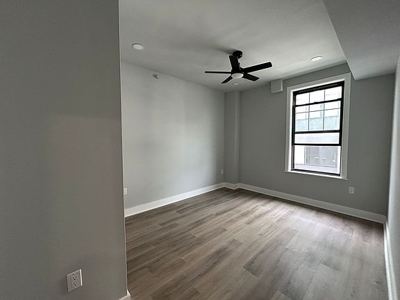 2nd image of 1116 S 12th St #3B