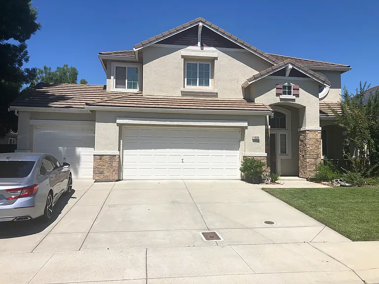 10505 Clarks Fork Cir — Photo 3