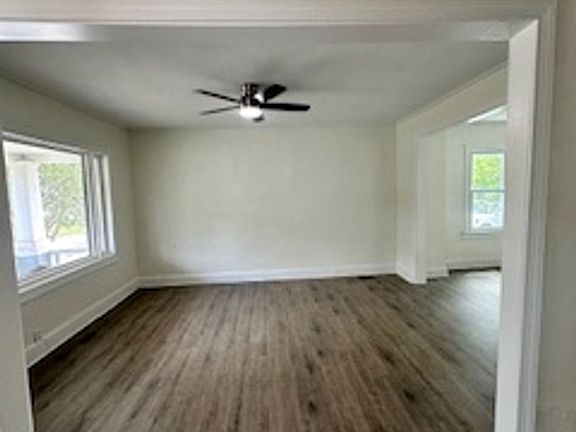 5th image of 881 Rugby St