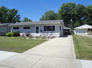 232 N Wright St, Griffith, IN 46319