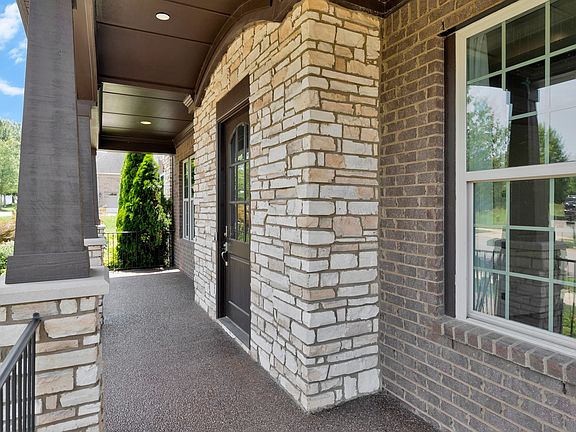 5th image of 308 Terri Park Way