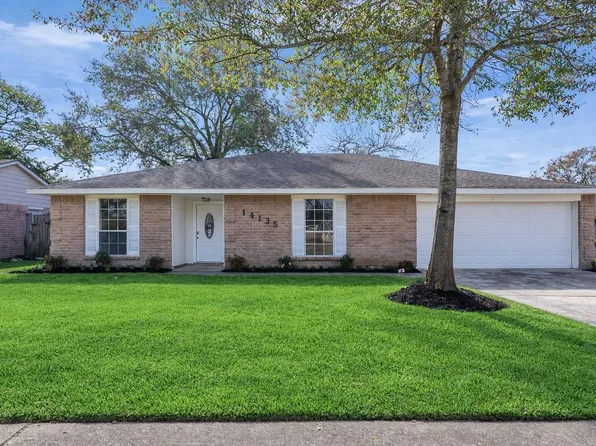 14135 Barrone Dr, Cypress, TX 77429