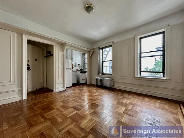 10 Bennett Avenue image 1 of 5