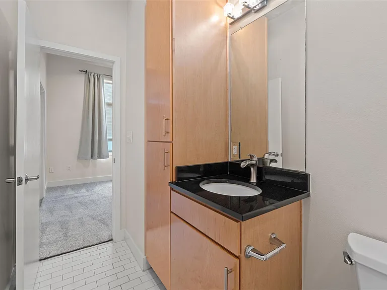 1702 S Lamar Blvd #9 — Photo 15