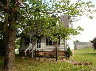 142 Lilian Dr, Oak Grove, KY 42262