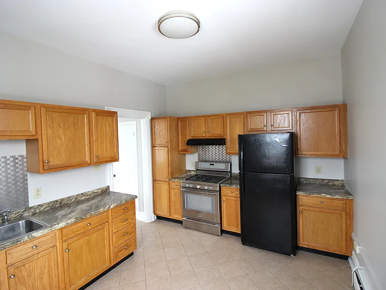 344 Hodgson St #3 — Photo 7