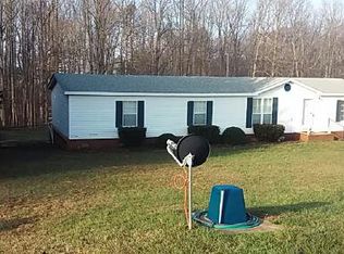520 Mountain Meadows Dr, Bessemer City, NC 28016