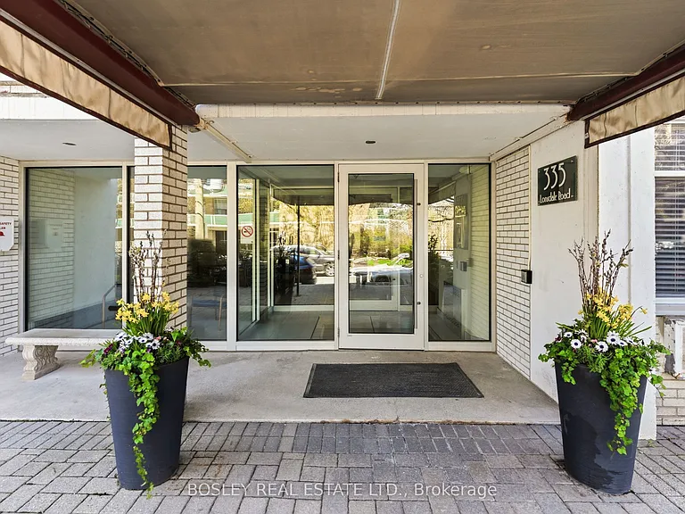 335 Lonsdale Rd #210 — Photo 31